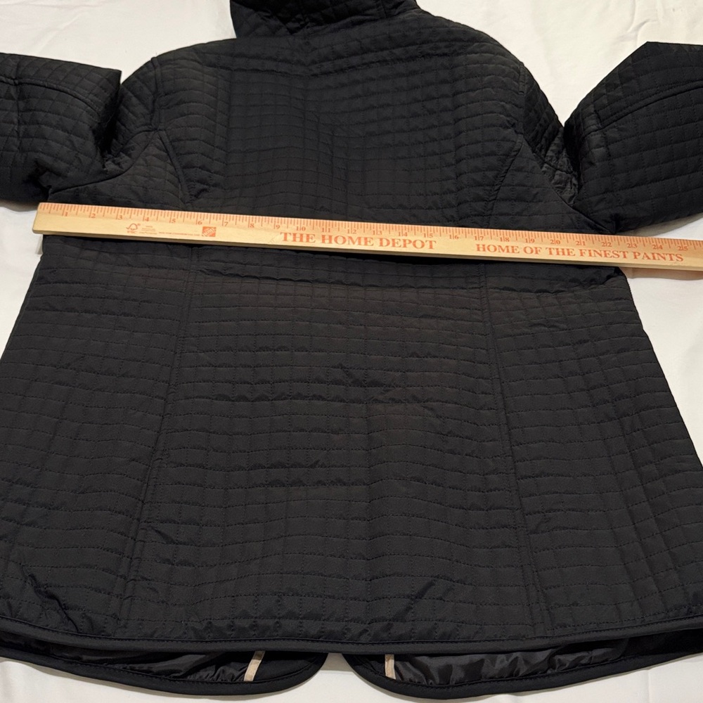 Lands' End Women's Quilted Puffer Jacket Black L NWT - Picture 5 of 6